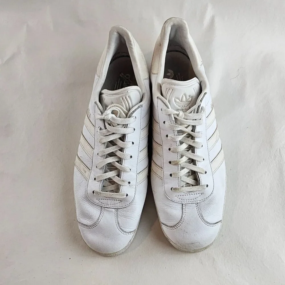 Adidas Originals Gazelle OG Triple White Men’s 10.5 Leather Sneakers BB5498